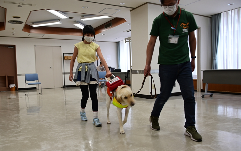 Vol 56 フリースクールとまり木 北海道盲導犬協会研修 Zoetis